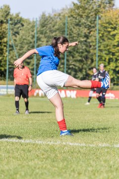 Bild 369 - F Holstein Kiel 2 - SSG Rot-Schwarz Kiel 2 : Ergebnis: 5:0